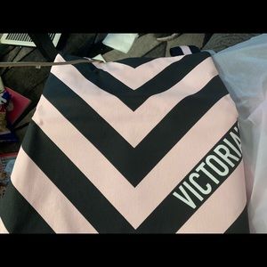 Vs tote bag NWT